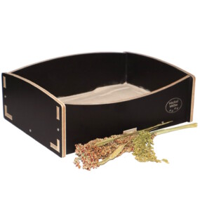 Das Foto zeigt die Badeschale "Wachtel-Spa" mit Sand befüllt