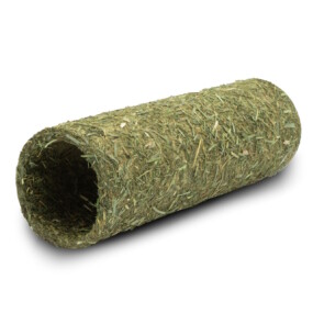 Das Foto zeigt einen kleinen Heutunnel für Nager