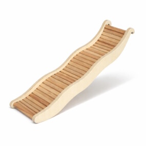 Das Foto zeigt die lange Form der Hamsterleiter "Würmli"