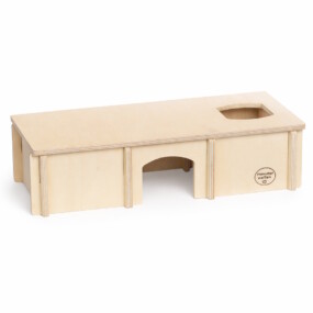 Das Foto zeigt ein Dreikammern-Steckhaus aus Holz für Nager