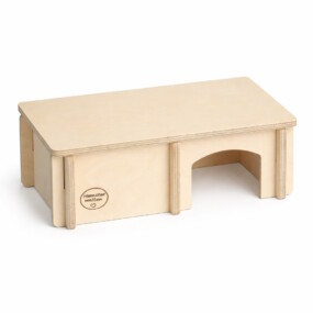 Das Foto zeigt ein steckbares Zweikammernhaus aus Holz